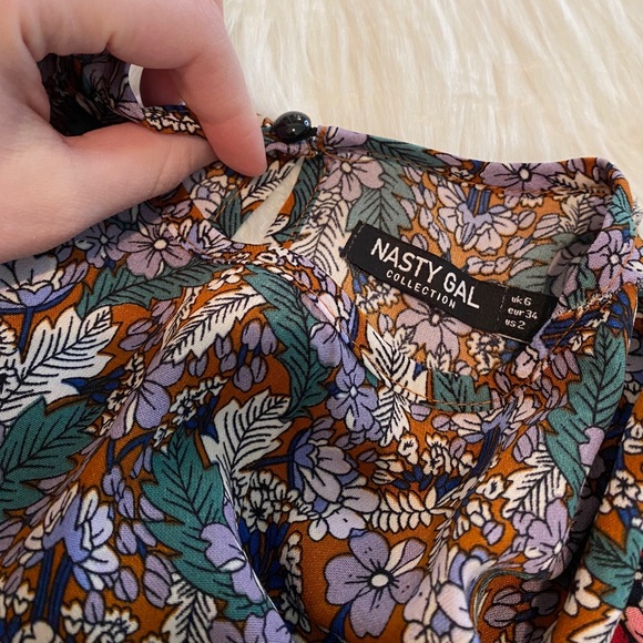 Nasty Gal flower boho long sleeved romper size 2 - Picture 12 of 16